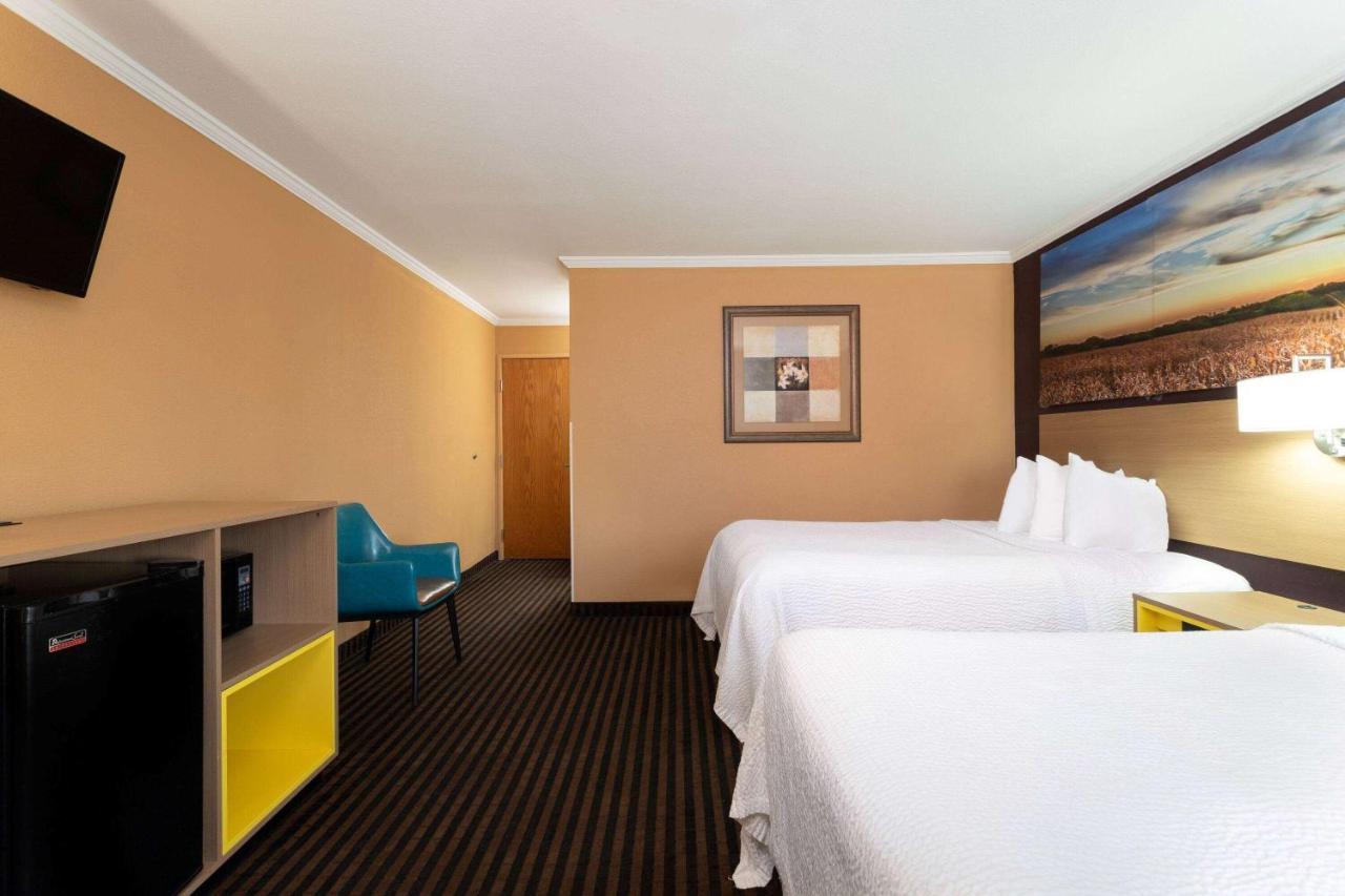 Days Inn By Wyndham Anderson In Exterior foto